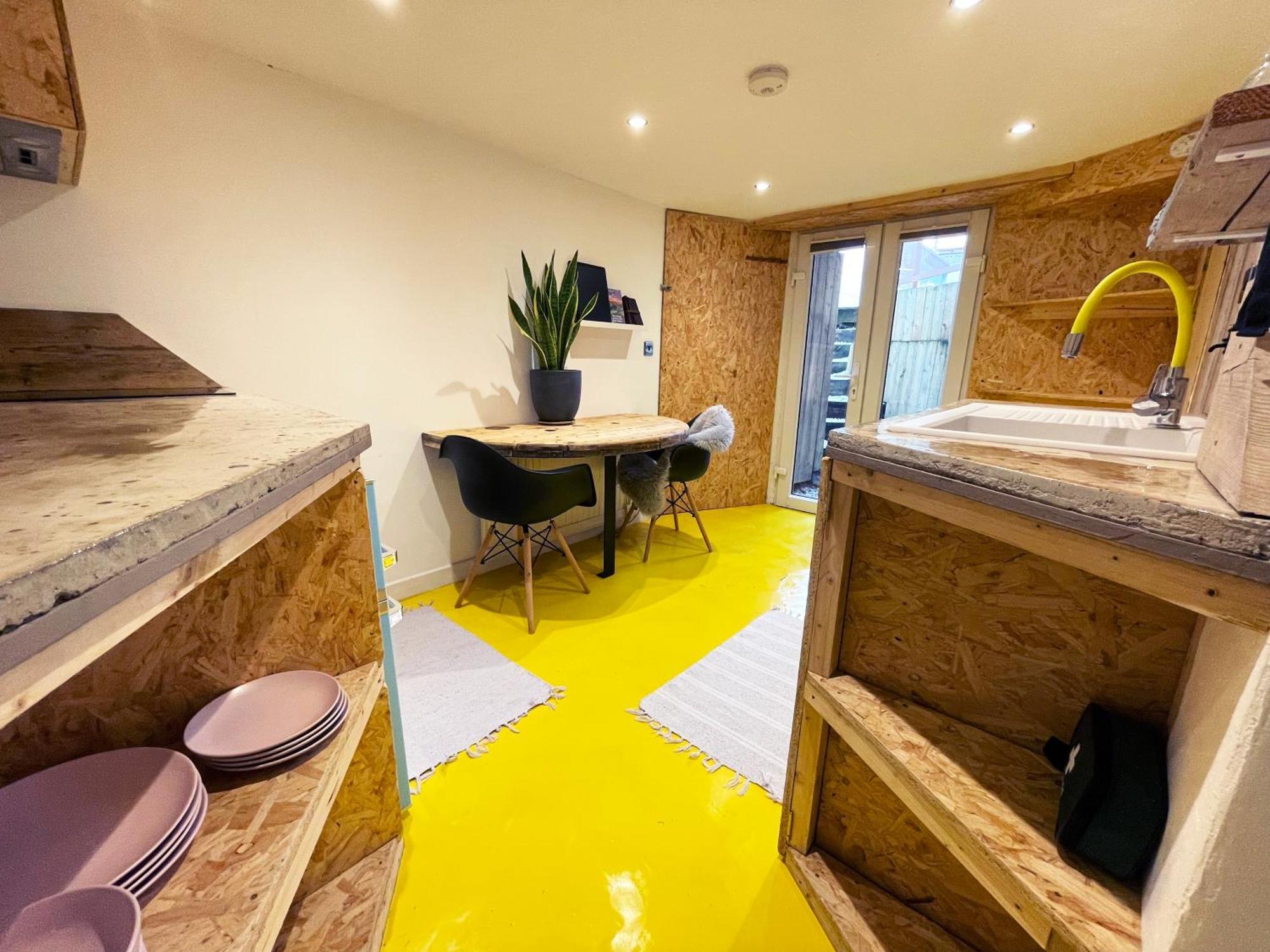 Fern Studio 1 Bedroom Apartment Llangollen Dış mekan fotoğraf