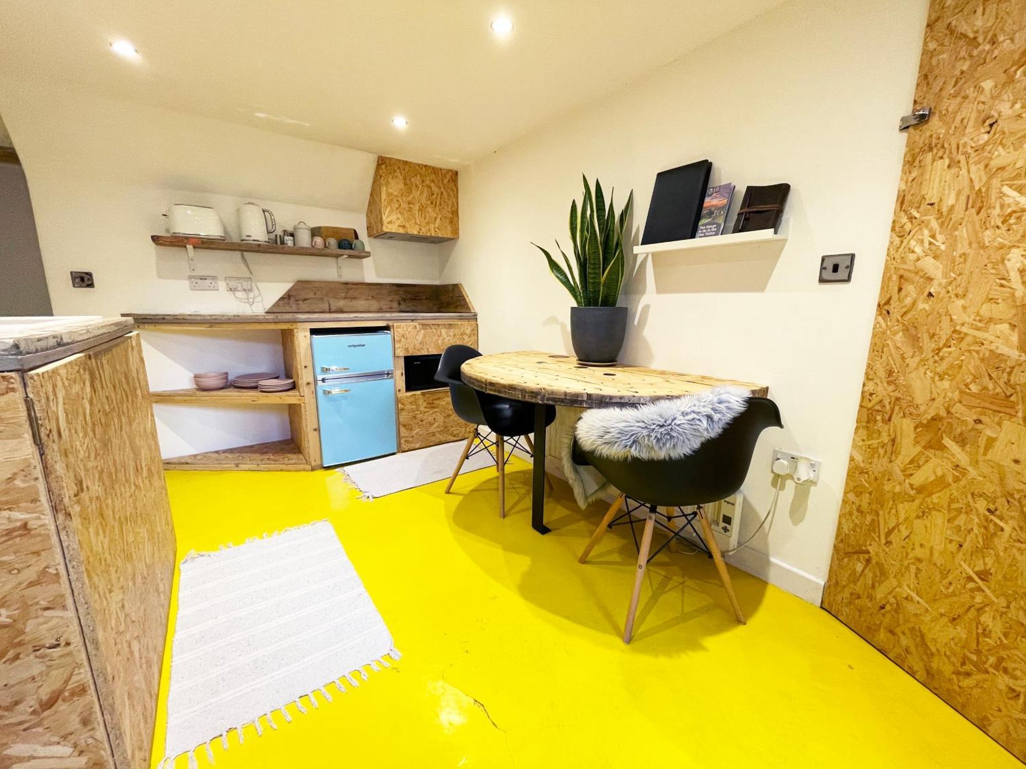 Fern Studio 1 Bedroom Apartment Llangollen Dış mekan fotoğraf